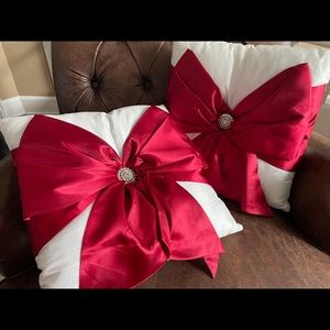 Pier 1 Red Bow Silk Christmas Pillow Set of 2